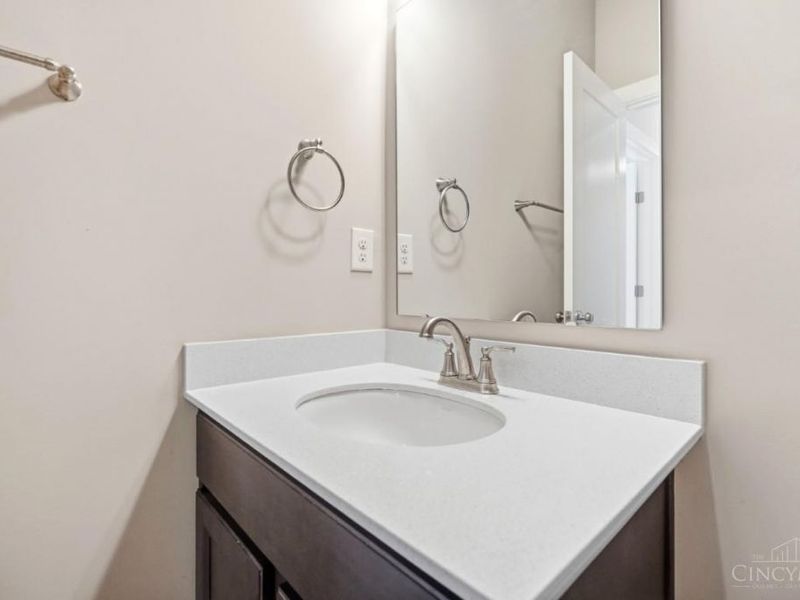 7241 Otley Drive, West Chester, OH 45069 Photo 48