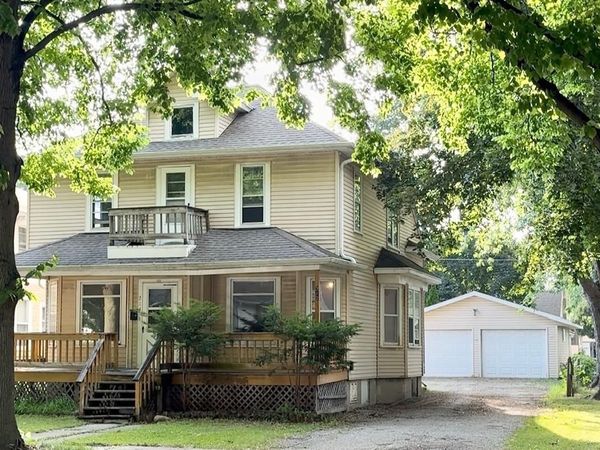 714 11TH AVENUE, Green Bay, WI 54304