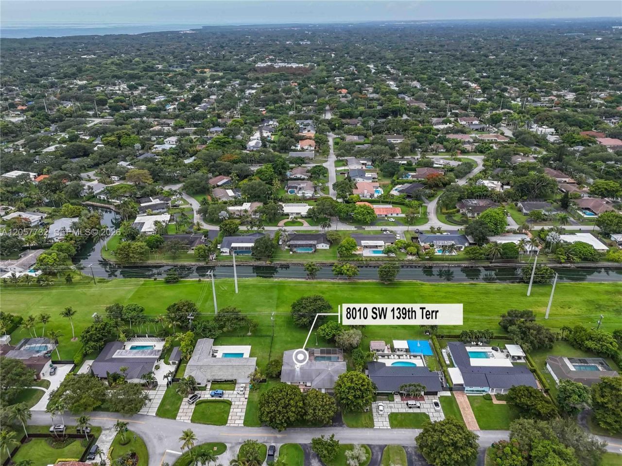8010 SW 139th Ter, Palmetto Bay, FL 33158 Photo