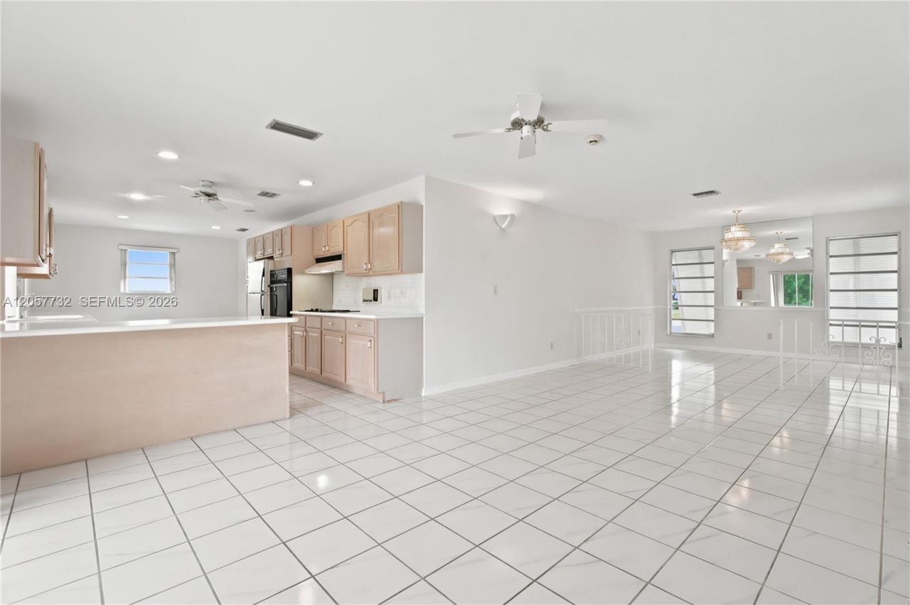 8010 SW 139th Ter, Palmetto Bay, FL 33158 Photo