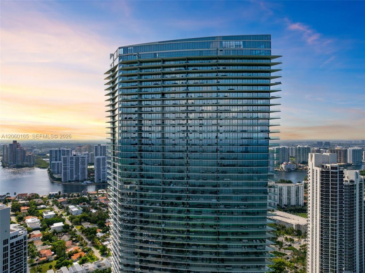 18975 Collins Ave , Unit 3303, Sunny Isles Beach, FL 33160 Photo