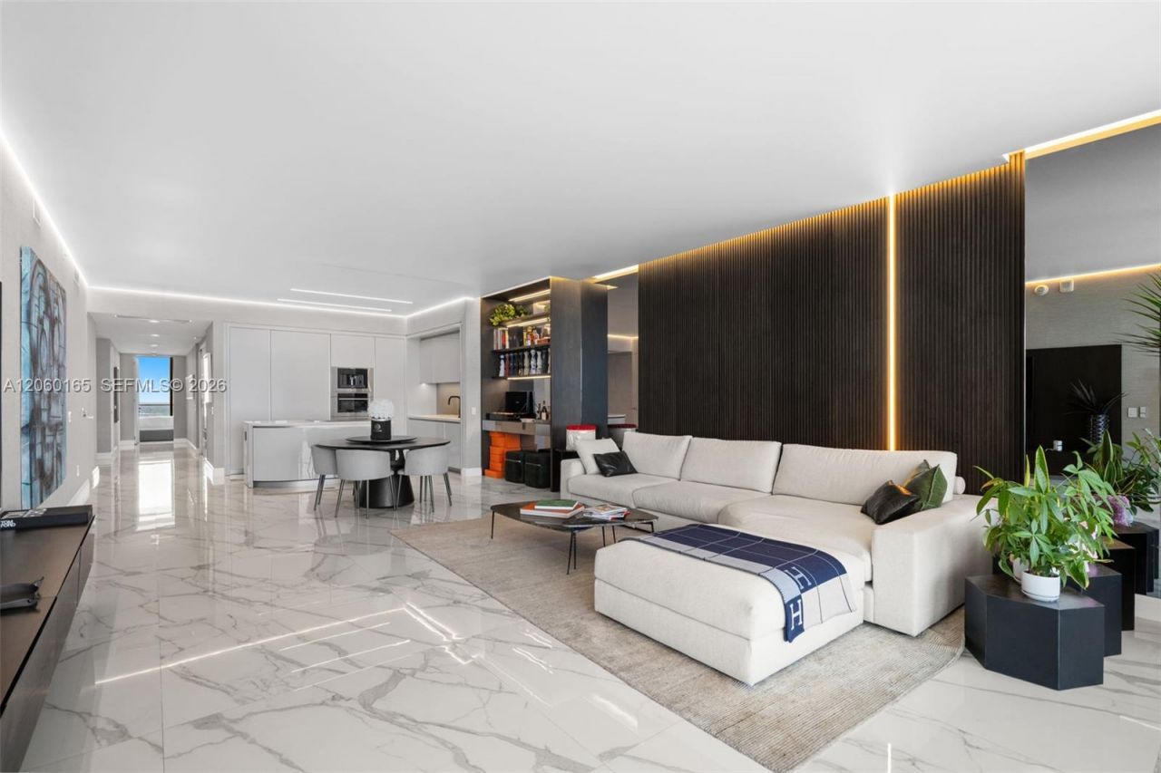 18975 Collins Ave , Unit 3303, Sunny Isles Beach, FL 33160 Photo