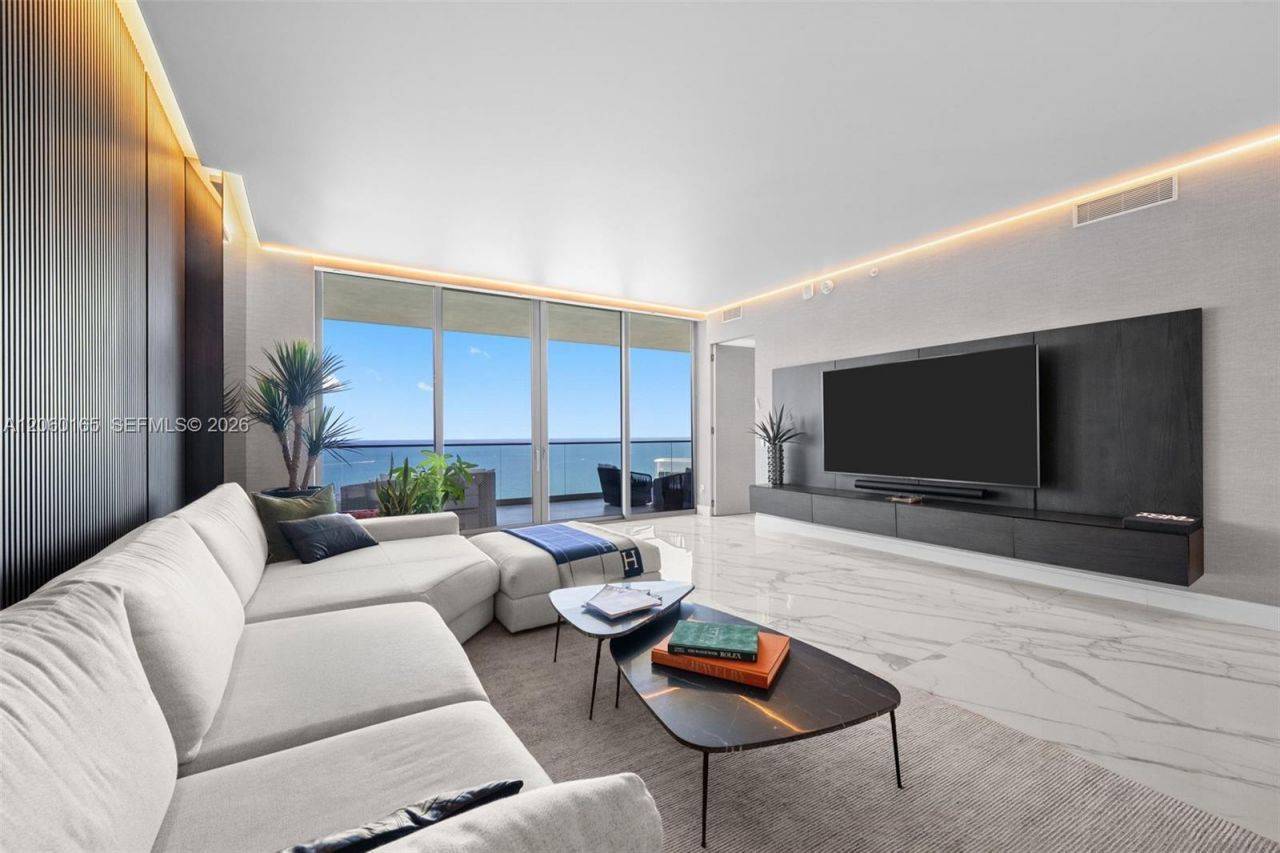 18975 Collins Ave , Unit 3303, Sunny Isles Beach, FL 33160 Photo
