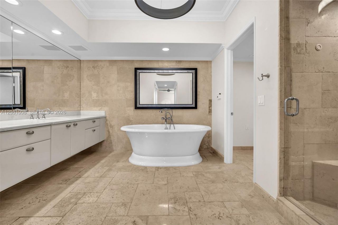 333 Las Olas Way, Unit 3209, Fort Lauderdale, FL 33301 Photo