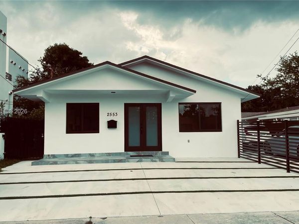2551 SW 19 Street, Unit 2553, Miami, FL 33145