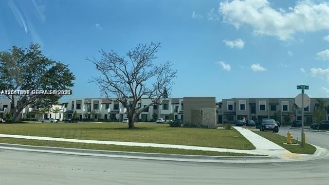 575 NE 208th Ter, Unit 575, Miami, FL 33179 Photo