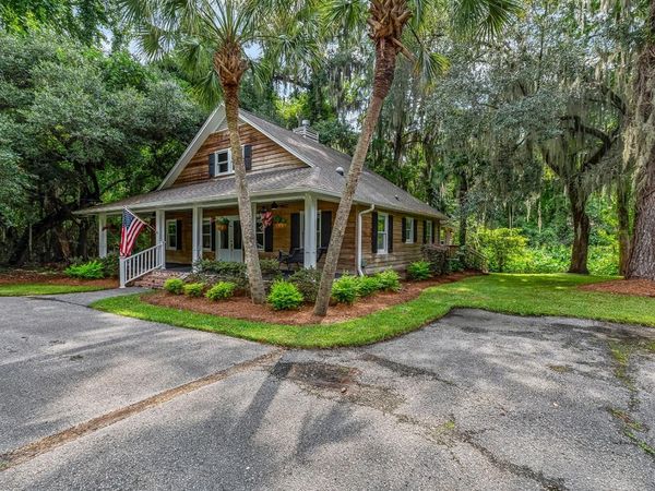 3338 Kings River Rd. , Pawleys Island, SC 29585
