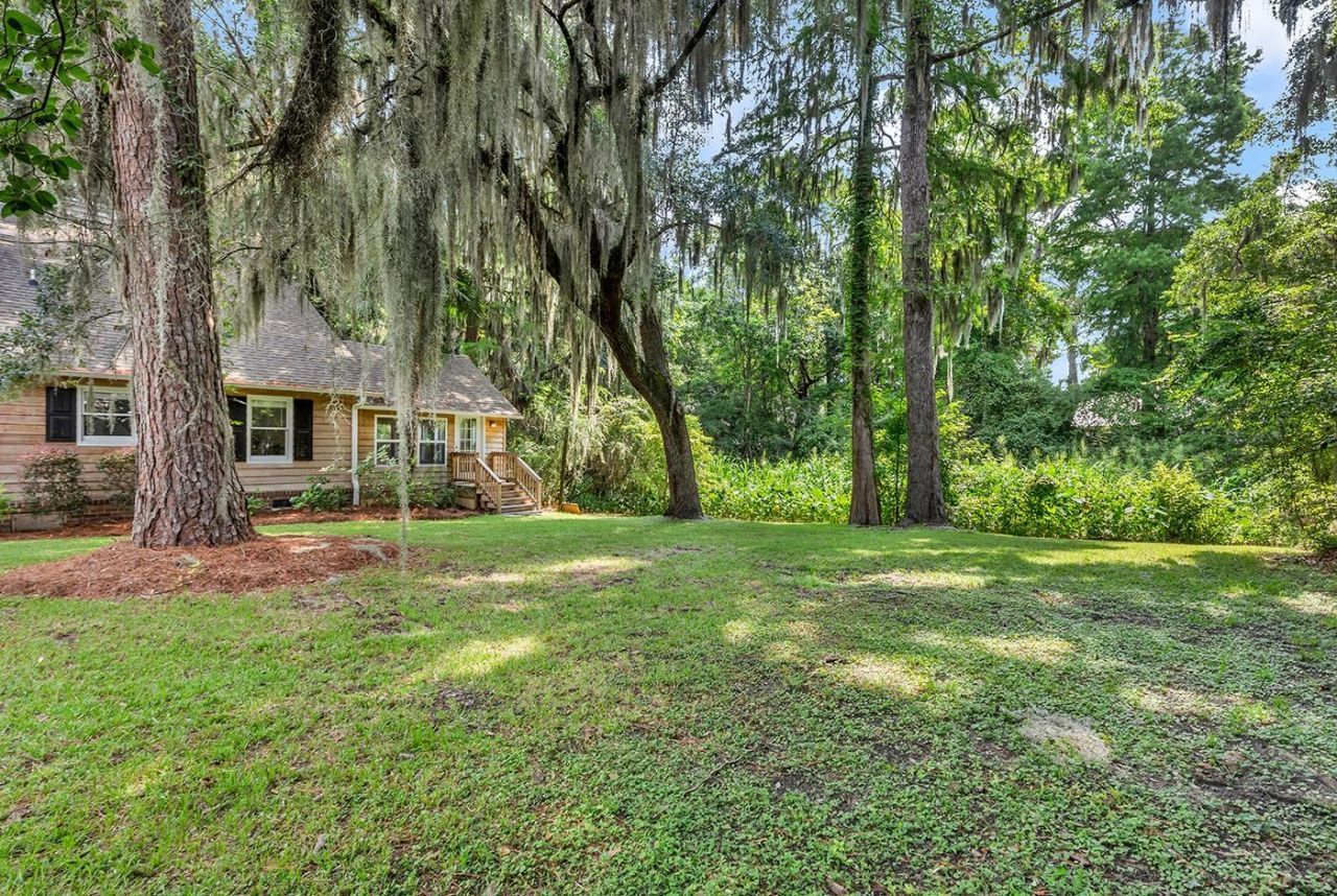 3338 Kings River Rd. Photo 4