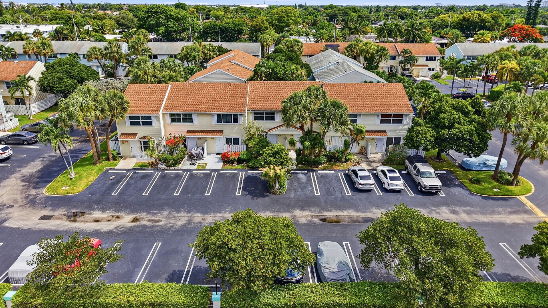 2627 NE 15th Street, Pompano Beach, FL 33062 Photo