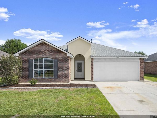 11363 Hampton Ct, Denham Springs, LA 70726