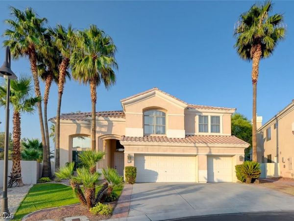 5 Chateau Whistler Court , Las Vegas, NV 89148