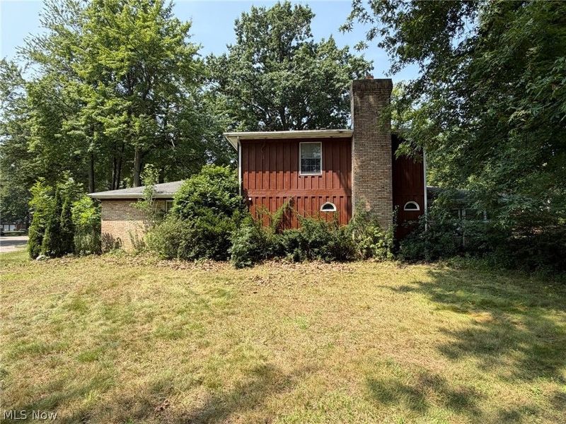 2410 Wagon Trail Street NE, Massillon, OH 44646 Photo 6
