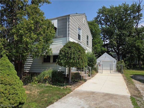 1501 E 248th Street, Euclid, OH 44117