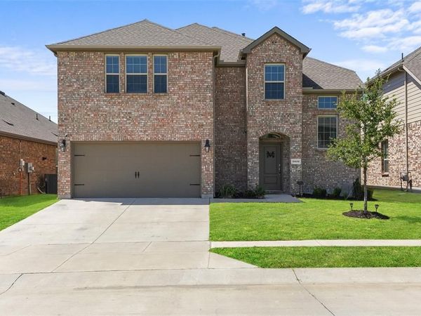10608 Plumlee Lane, Aubrey, TX 76227