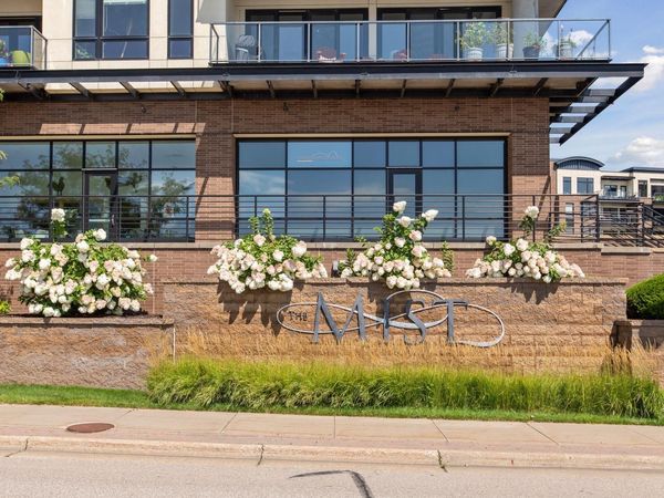 4100 Shoreline Drive , Unit S302, Spring Park, MN 55384