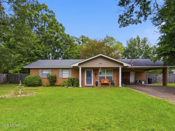 704 Marilyn Drive, Pearl, MS 39208
