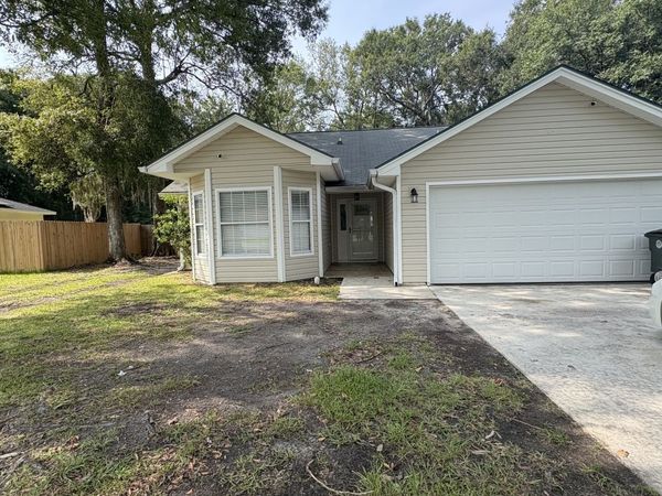 112 Boxwood Court, Kingsland, GA 31548