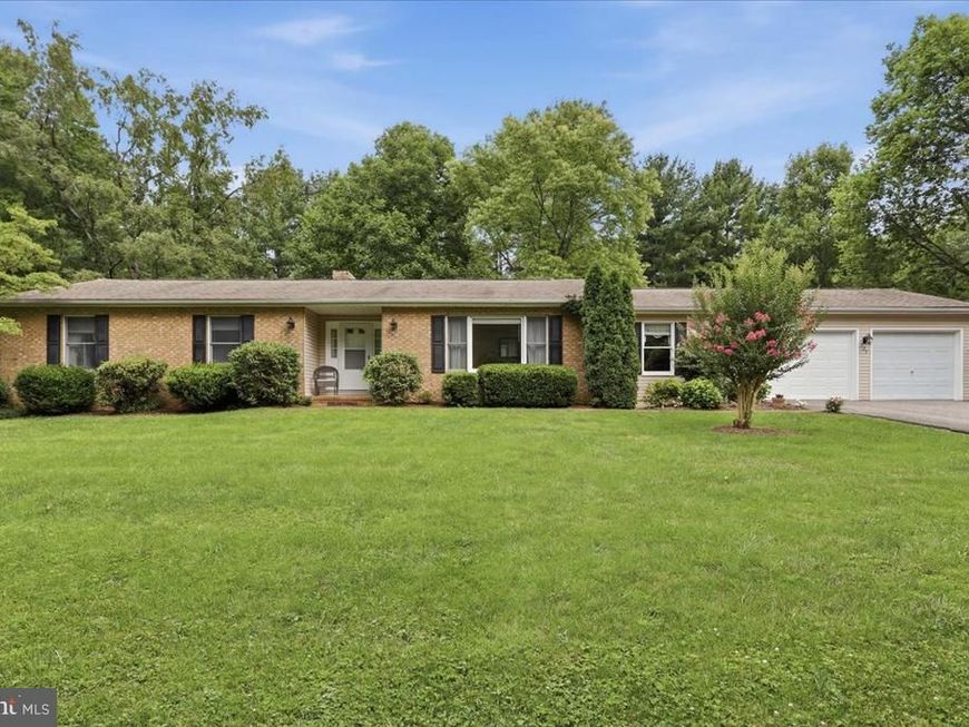 125 Trammel, Falling Waters, WV 25419 Main Photo