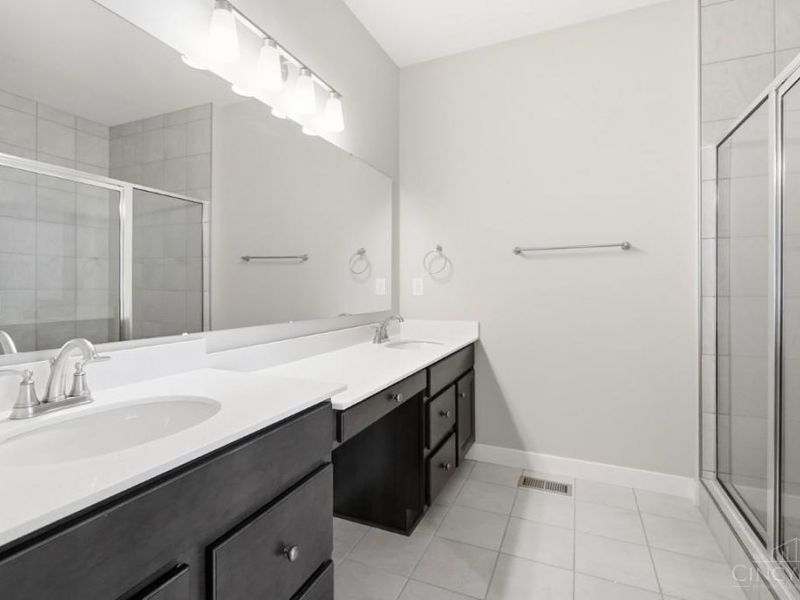 7241 Otley Drive, West Chester, OH 45069 Photo 38