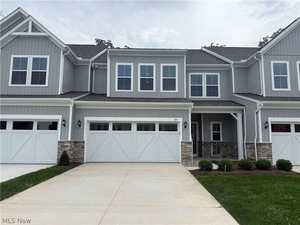 651 South Port Drive, Avon Lake, OH 44012