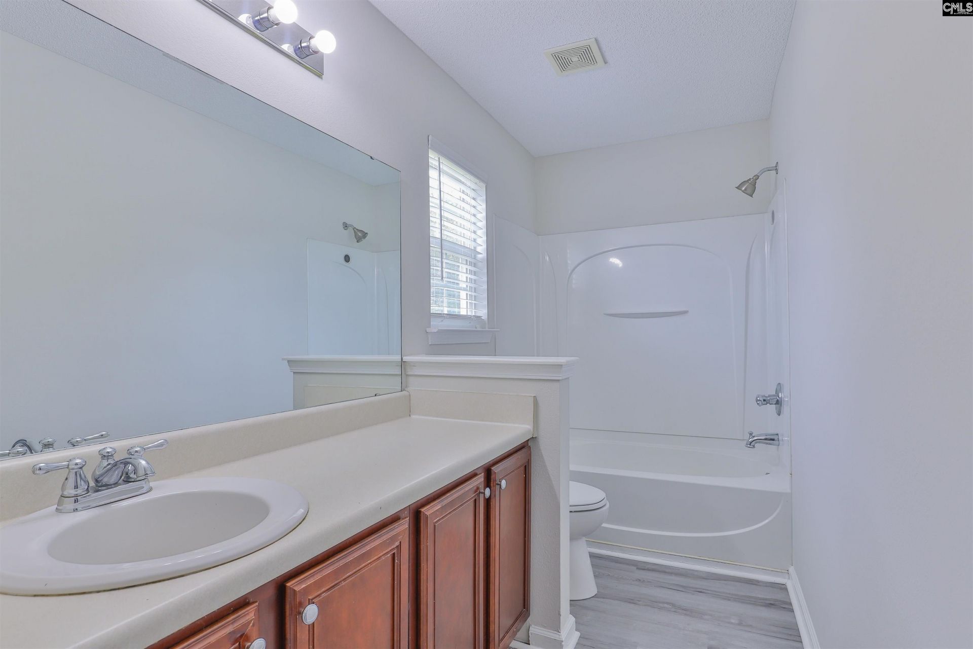 241 Hunters Mill Drive  Photo 24