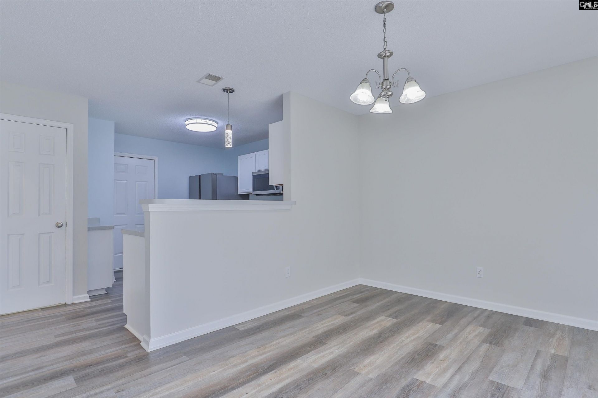 241 Hunters Mill Drive  Photo 9
