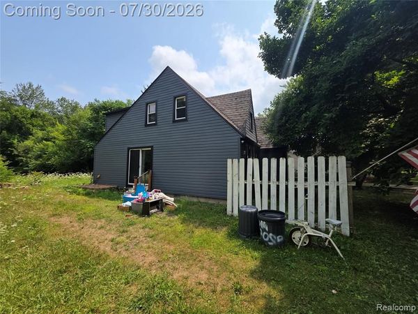 23410 Kensington Street, Taylor, MI 48180
