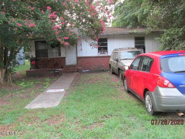 2304 North Street, Lumberton, NC 28358