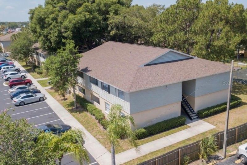 237 Red Maple Place , Brandon, FL 33510 Photo
