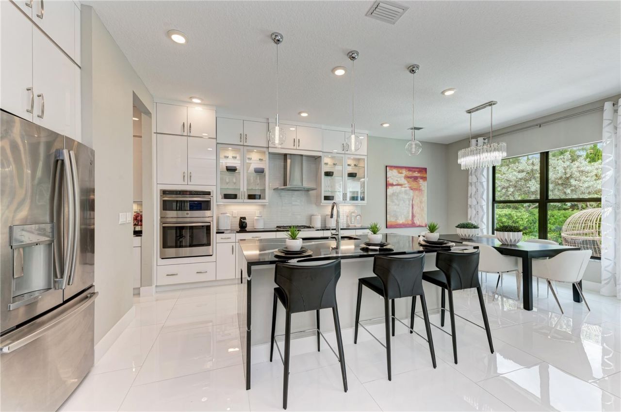 5060 Simons Court, Lakewood Ranch, FL 34211 Photo