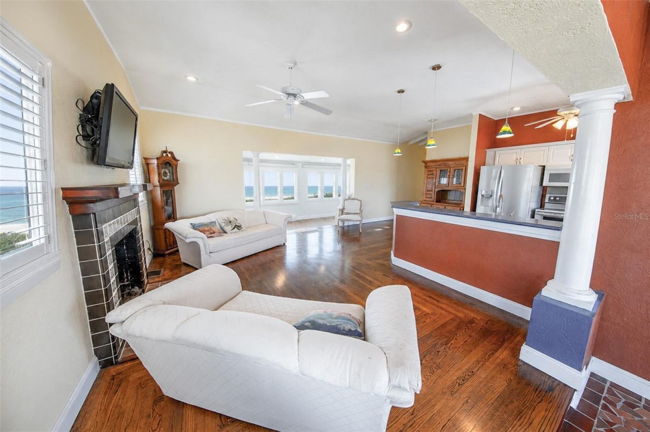 3873 S Atlantic Avenue, Daytona Beach Shores, FL 32118 Photo