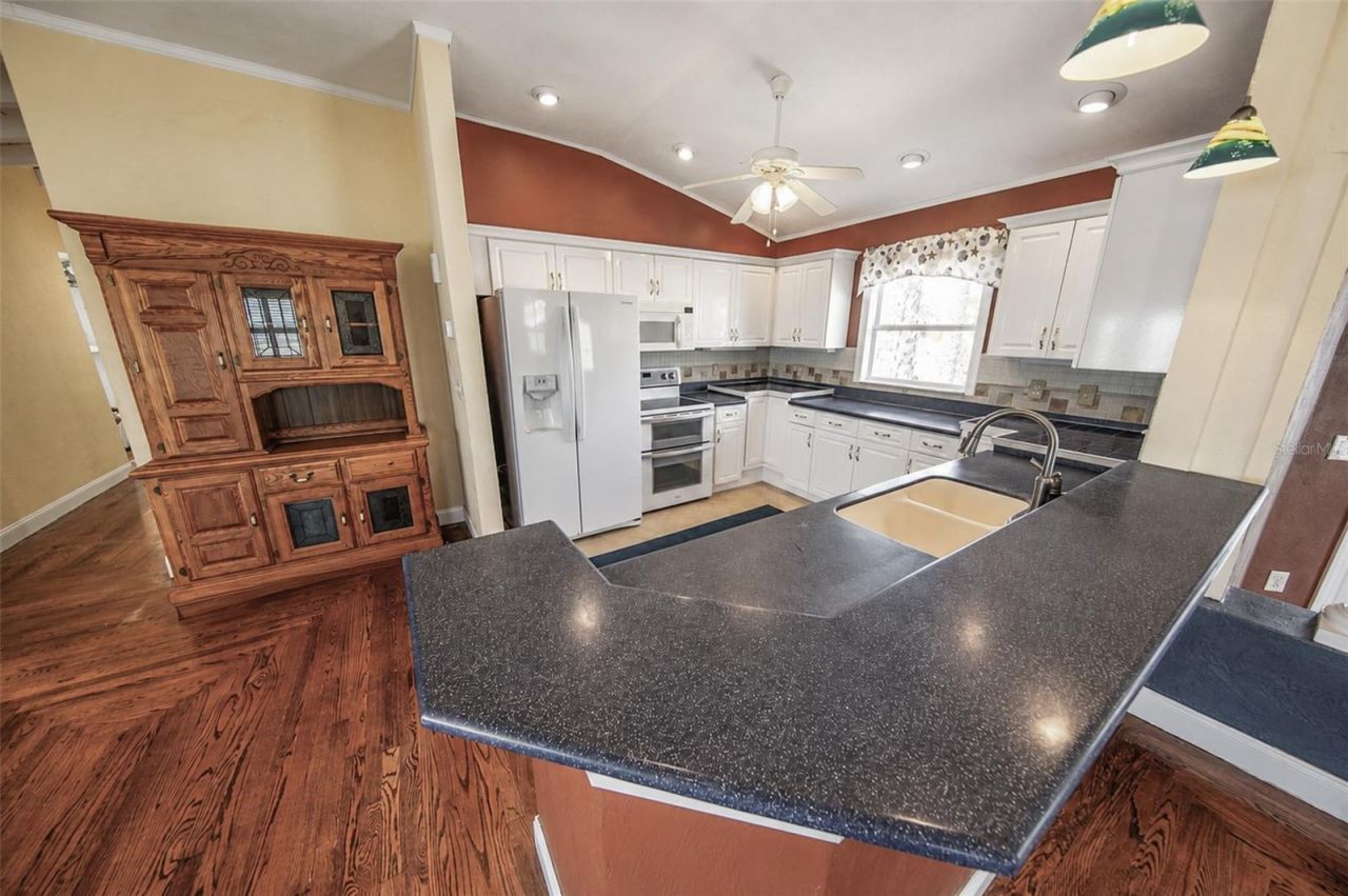 3873 S Atlantic Avenue, Daytona Beach Shores, FL 32118 Photo
