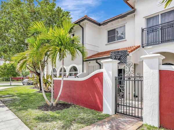 3513 NW 29TH Court, Lauderdale Lakes, FL 33311