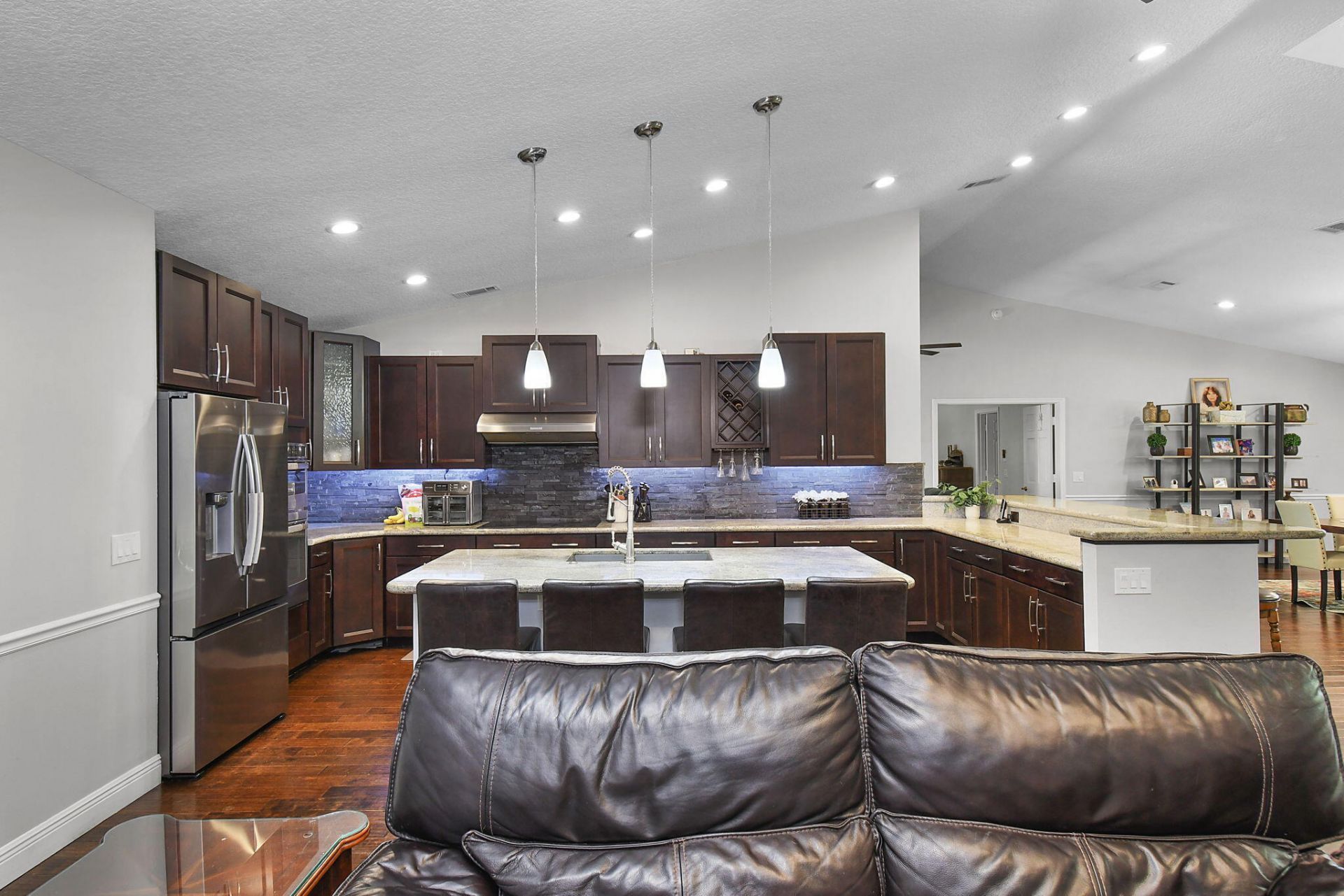 1225 SW Magnolia Bluff Drive, Palm City, FL 34990 Photo