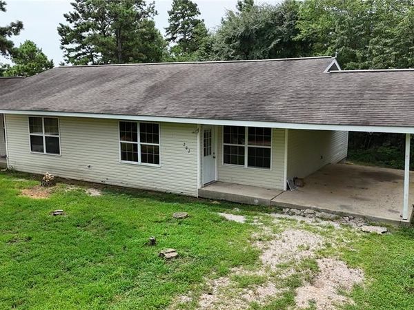 202 Mountain Ash Lane , Poplar Bluff, MO 63901
