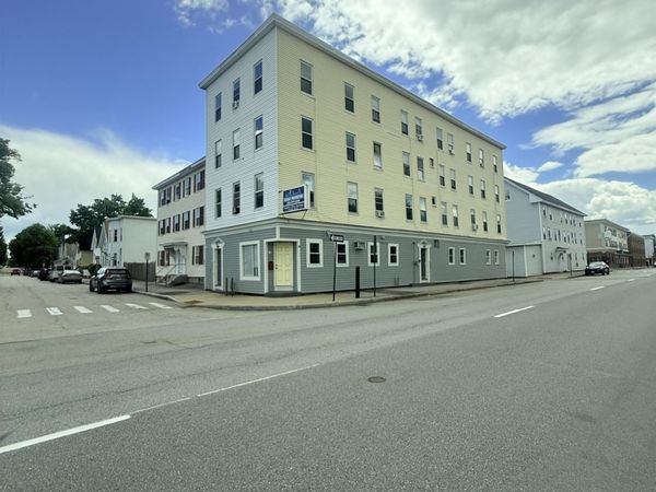 303 Pine Street, Manchester, NH 03103