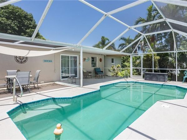 5243 Sunnybrook CT, CAPE CORAL, FL 33904