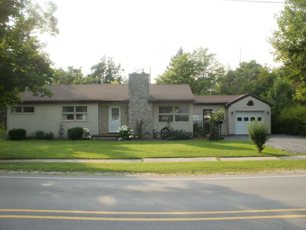 214 S F Street, Cheboygan, MI 49721