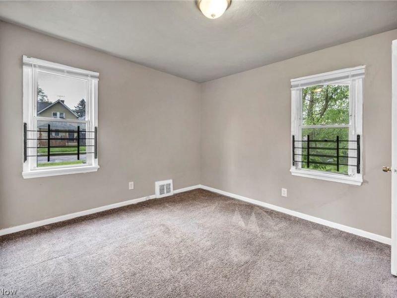 10212 Benham Avenue , Cleveland, OH 44105 Photo 11