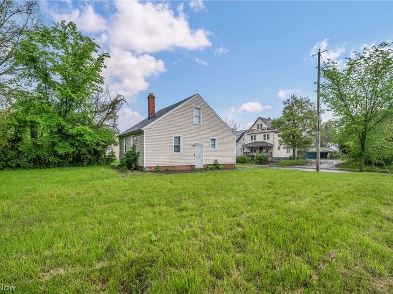 10212 Benham Avenue , Cleveland, OH 44105 Photo 20