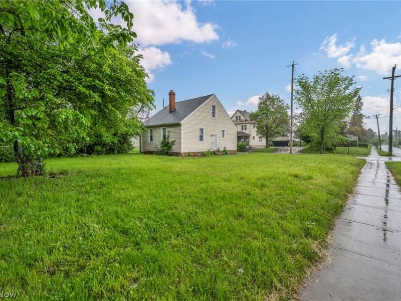 10212 Benham Avenue , Cleveland, OH 44105 Photo 21