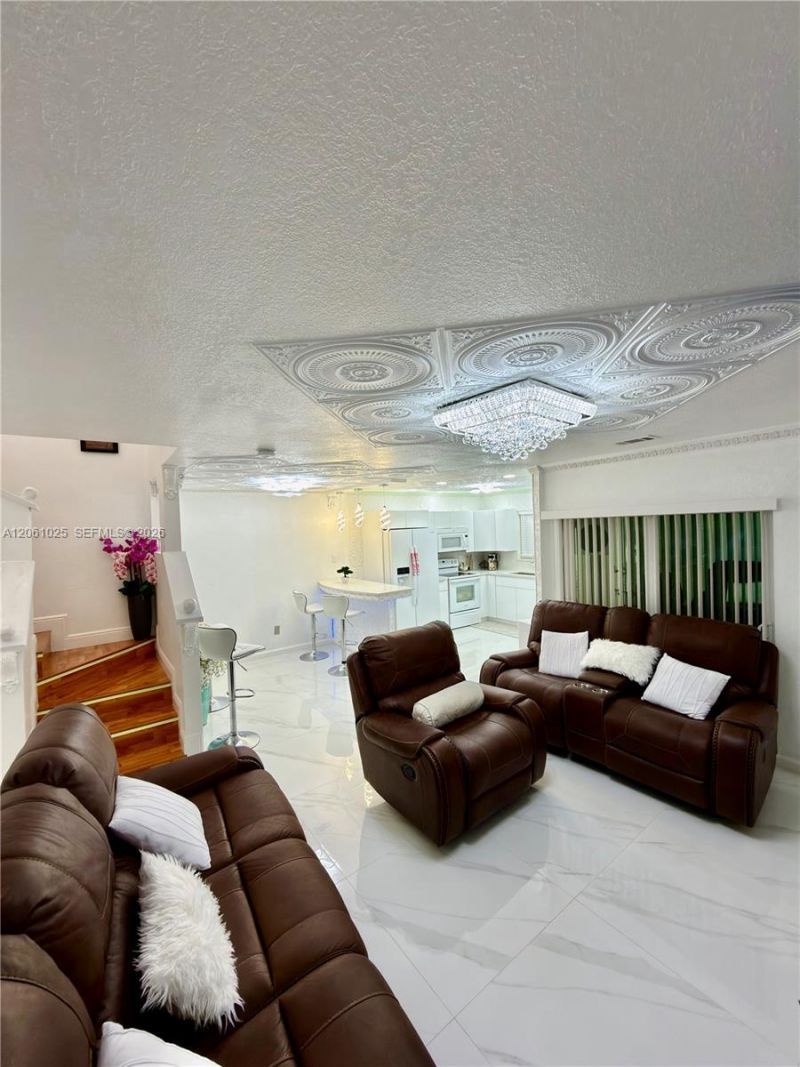 8408 SW 208th Ter, Cutler Bay, FL 33189 Photo