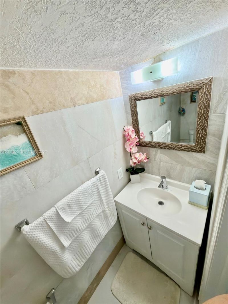 8408 SW 208th Ter, Cutler Bay, FL 33189 Photo