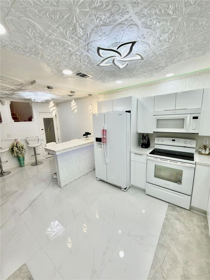 8408 SW 208th Ter, Cutler Bay, FL 33189 Photo