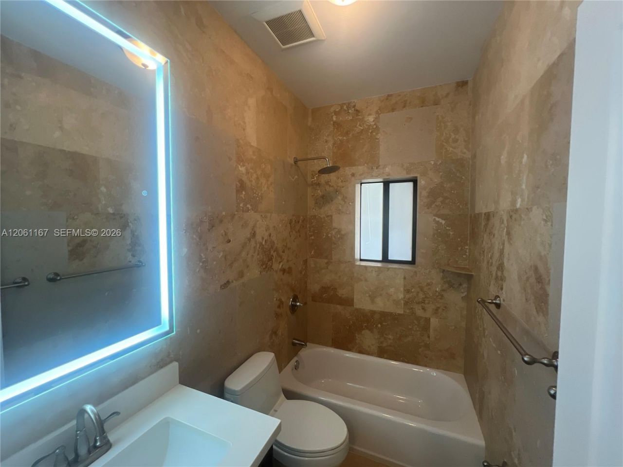 2268 SW 8th St , Unit 3, Miami, FL 33135 Photo