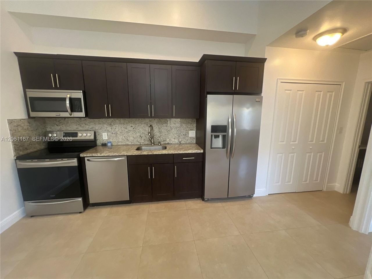 2268 SW 8th St , Unit 3, Miami, FL 33135 Photo