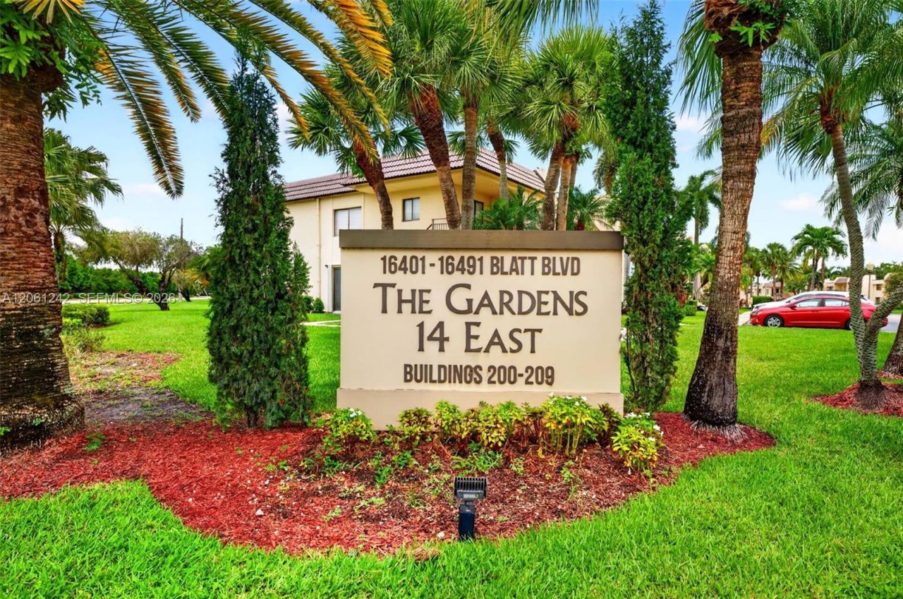 16431 Blatt Blvd, Unit 202, Weston, FL 33326 Photo