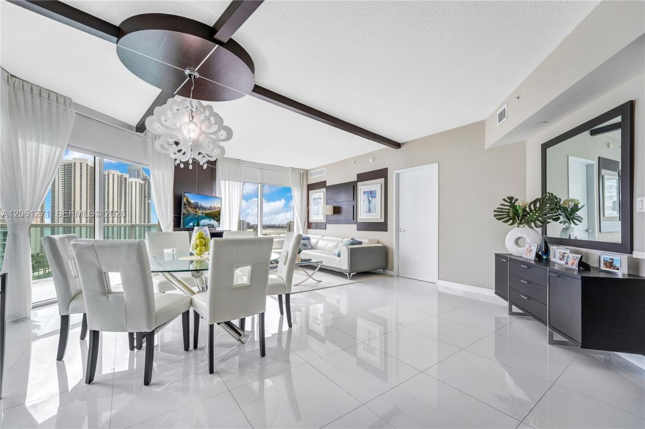 250 Sunny Isles Blvd, Unit 3-PH5, Sunny Isles Beach, FL 33160 Photo