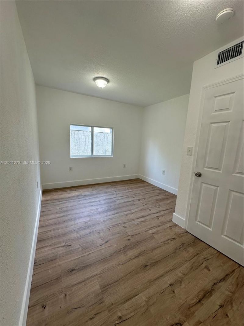 3123 NW 22nd Ct, Unit B, Miami, FL 33142 Photo
