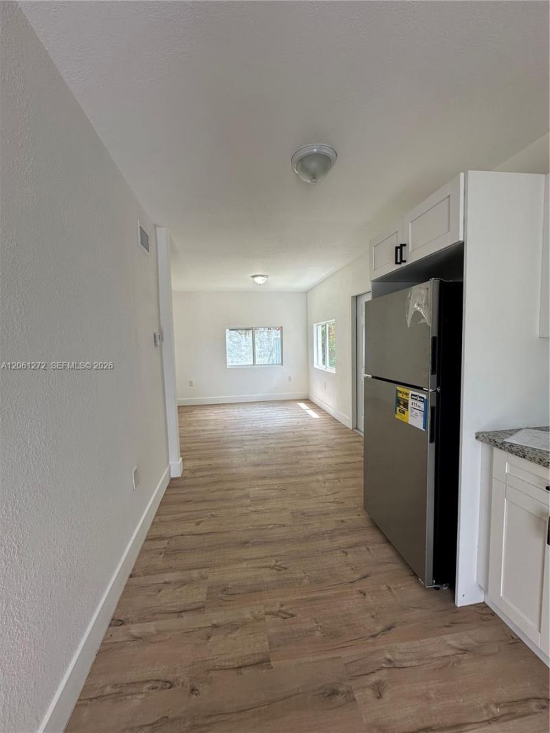 3123 NW 22nd Ct, Unit B, Miami, FL 33142 Photo